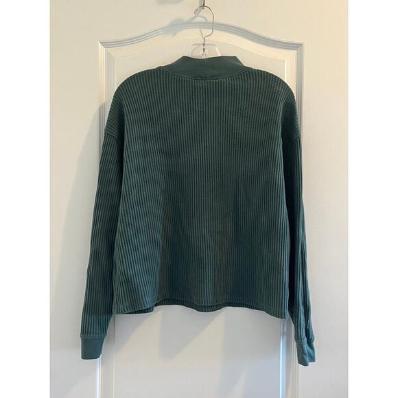 Gap Relaxed Waffle-Wedge Mockneck T-Shirt - Picture 3 of 8